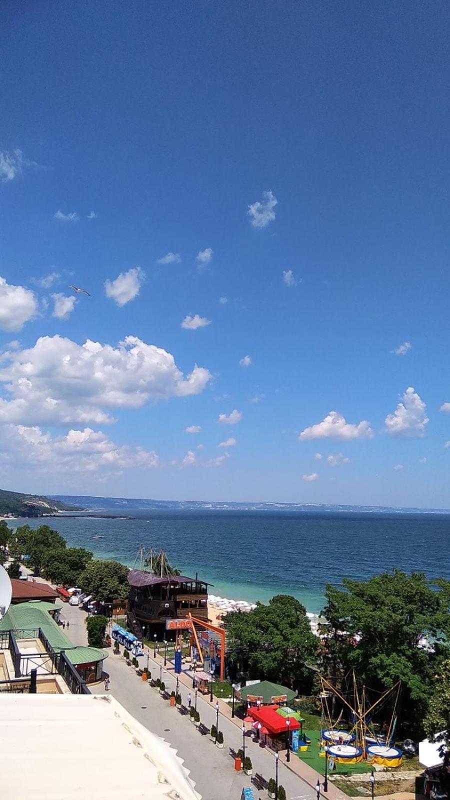 Golden Sands Rentals Apartments Luaran gambar