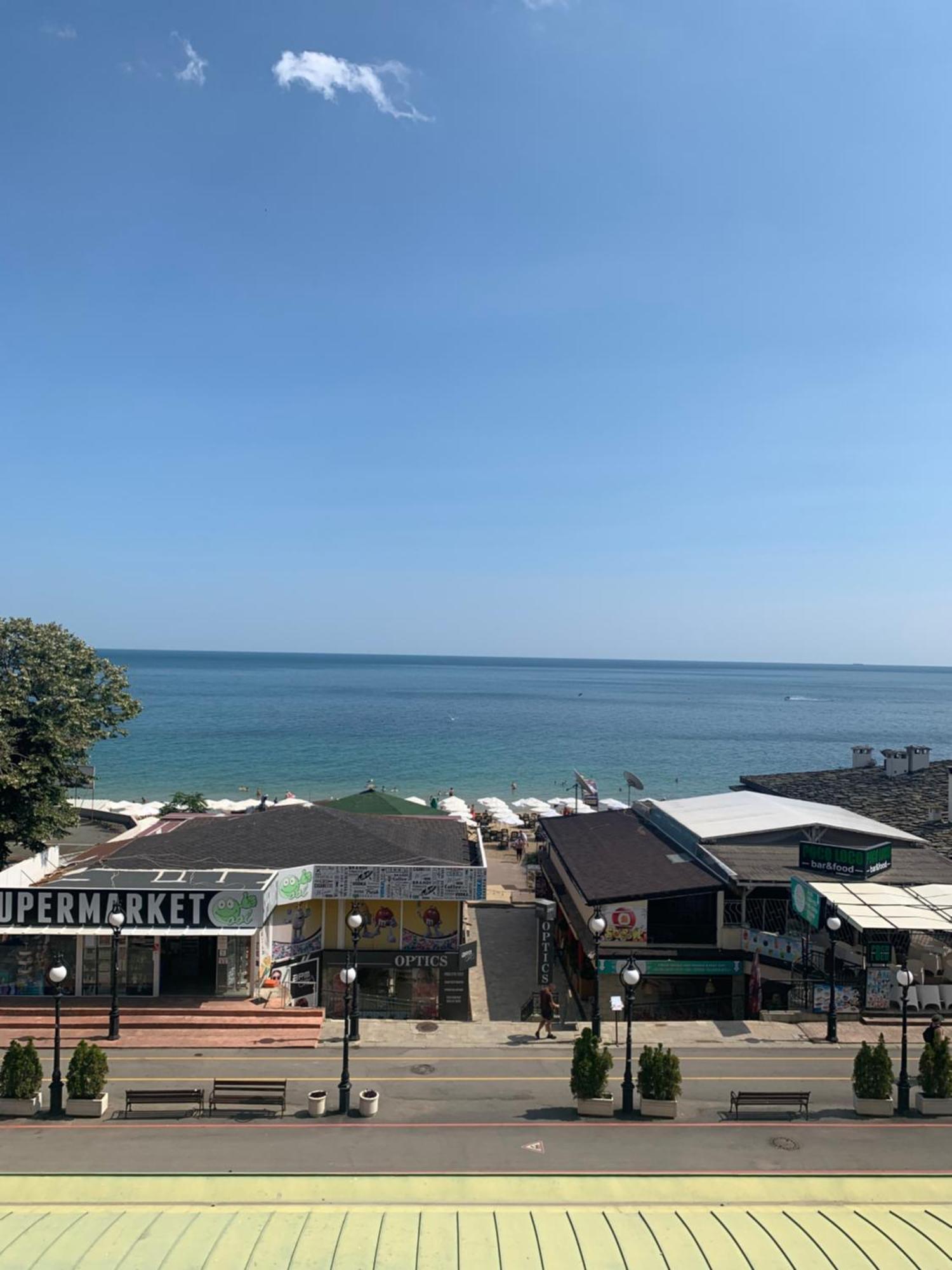 Golden Sands Rentals Apartments Luaran gambar