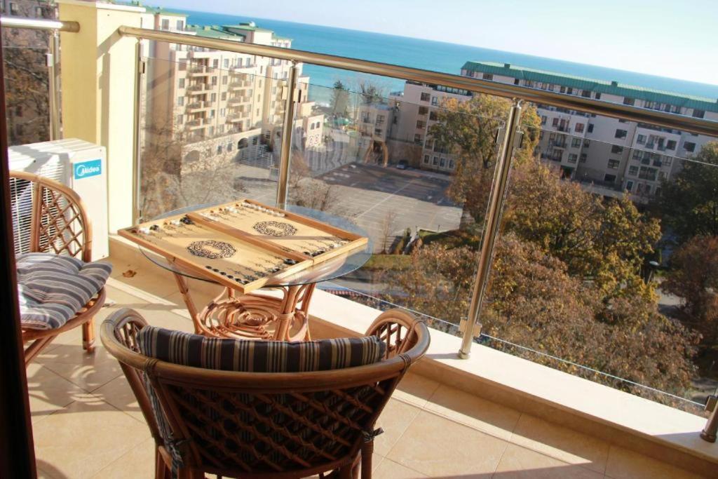 Golden Sands Rentals Apartments Luaran gambar