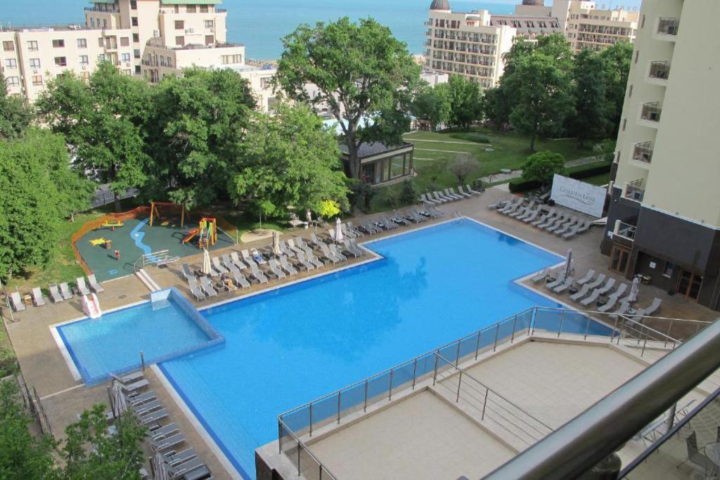Golden Sands Rentals Apartments Luaran gambar