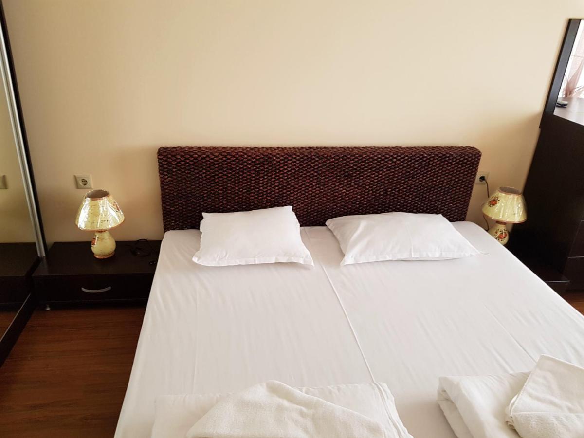 Golden Sands Rentals Apartments Luaran gambar