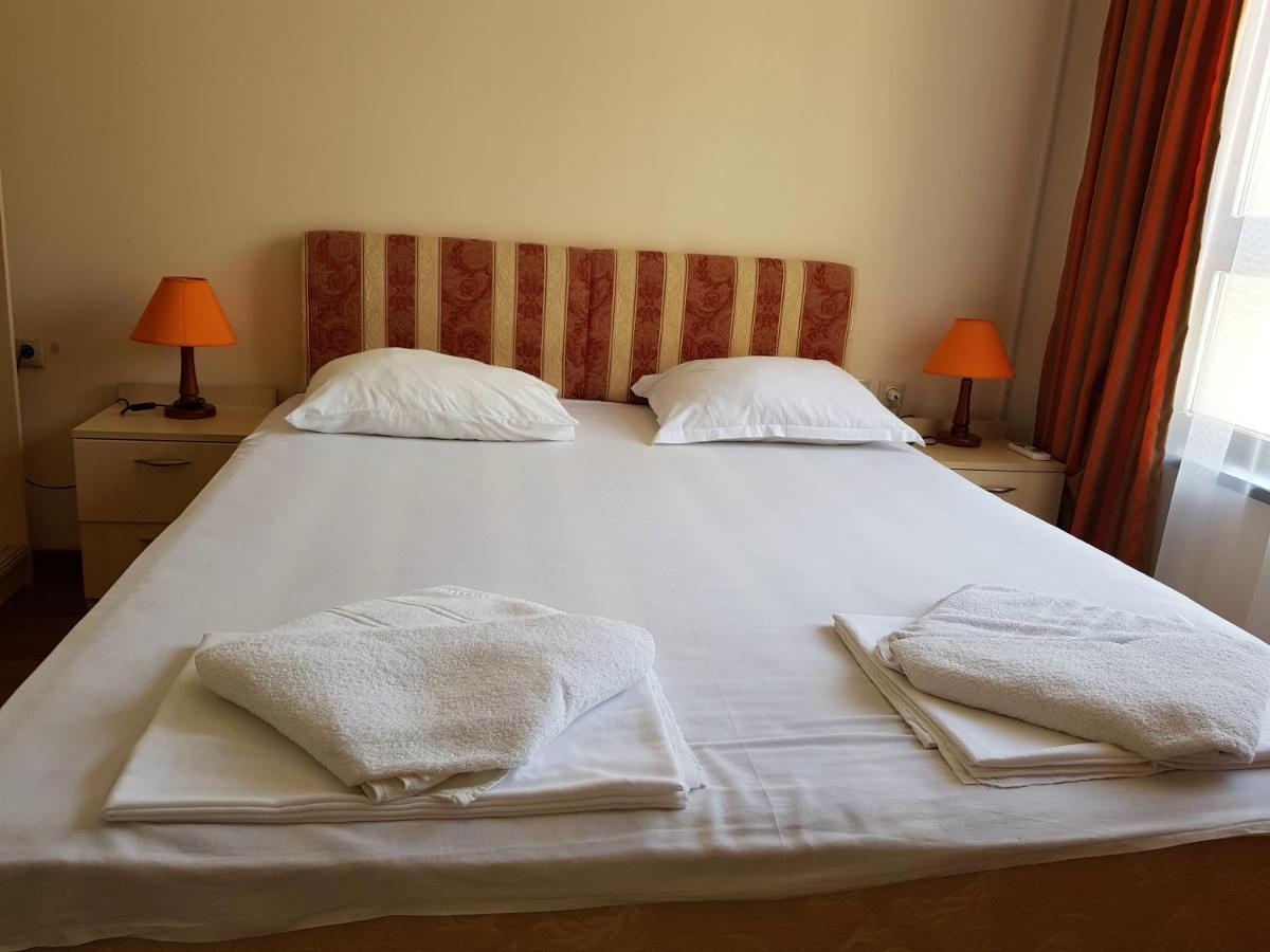 Golden Sands Rentals Apartments Luaran gambar
